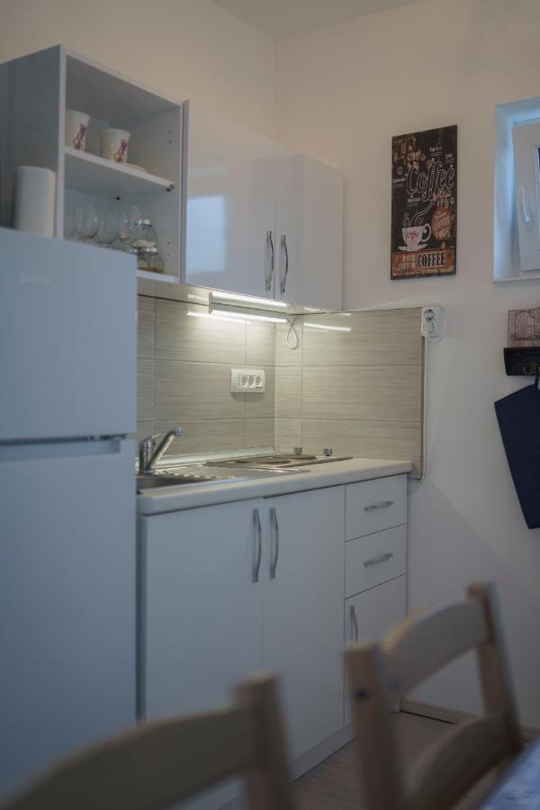 Apartments & Rooms Katica Polje  外观 照片