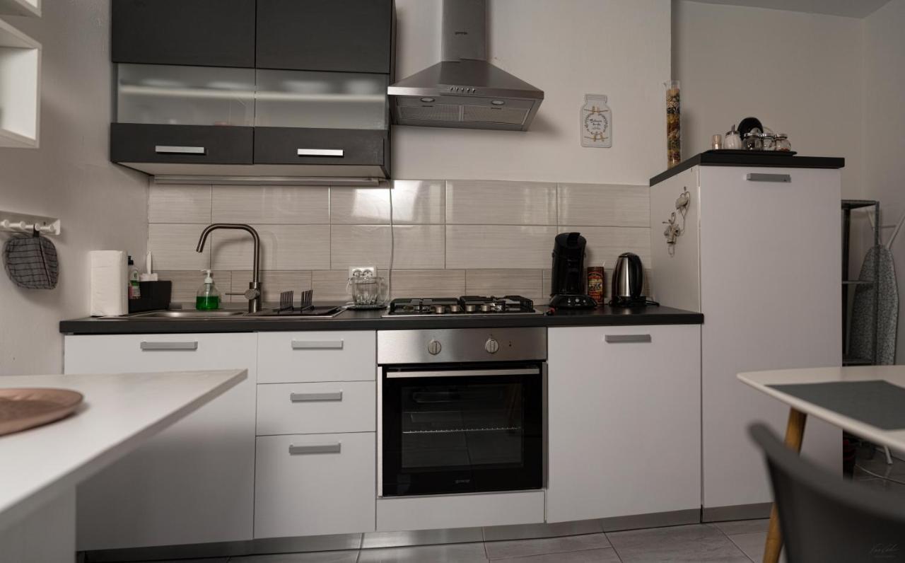 Apartments & Rooms Katica Polje  外观 照片